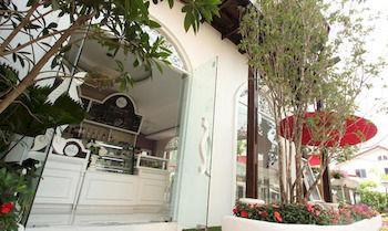 Pensión Ratchiangsaen Flora House Chiang Mai